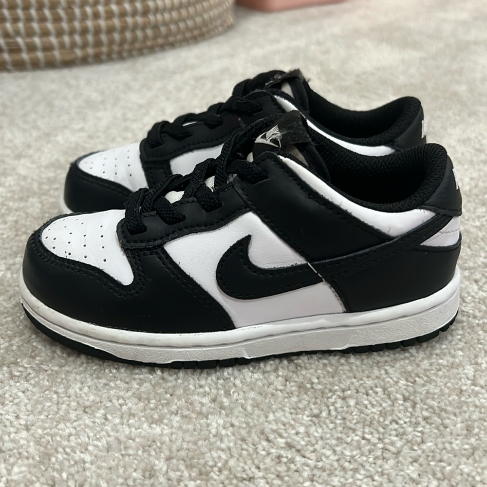 Toddler Nike Panda Dunks